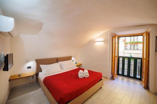 Legno Suite By HouseinNaples