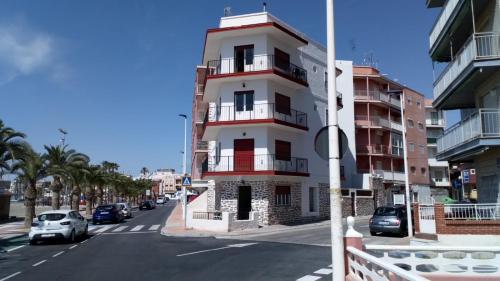 APARTAMENTO PRIMERA LINEA PLAYA