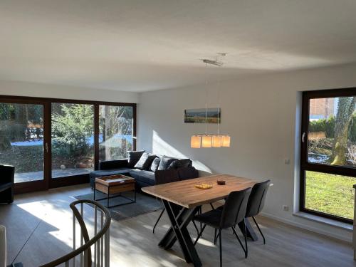 Großzügiges Domizil, 90qm, mit Terrasse, Garten, Infrarotkabine und Garage in Marquartstein, Deutschland