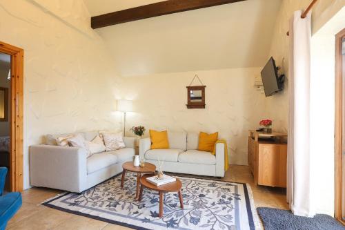 St Ronans Cottages - Ballycarry