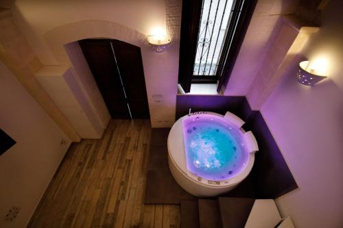  Le Suite Bed in Pulsano