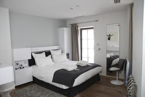 Hôtel Quatorze - image 13
