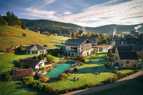 Wellness & Genuss Resort - Engel Obertal - Hotel - Baiersbronn