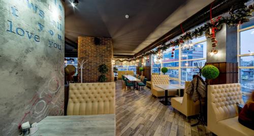 VolnaCity Hotel - image 9