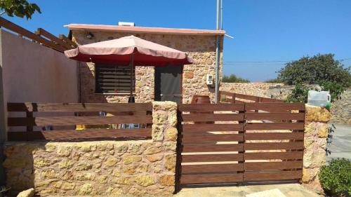 farmhouses 5 guests 2 bedrooms 3 beds1 bathroom gîte à louer Khersónisos