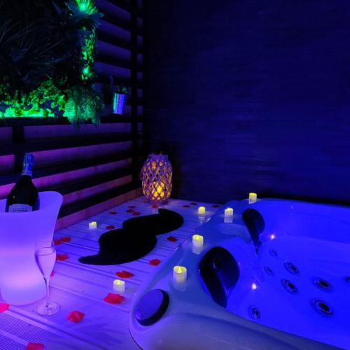 La Gaillardise - love room - Spa & Sauna - Espace privatif