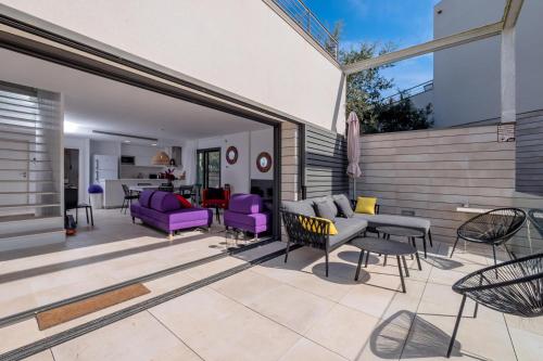  AM-2 LLAFRANC 8 Pax in 17211 Llafranc