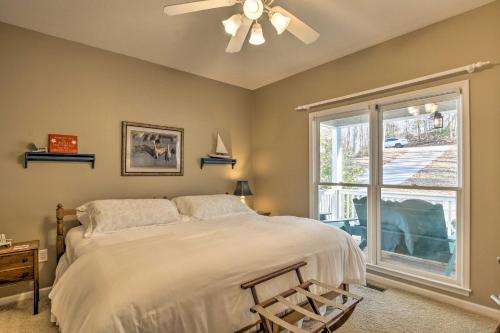 Lavonia Lake House with Private Dock and Bonfire! Lavonia Lake House with Private Dock and Bonfire!