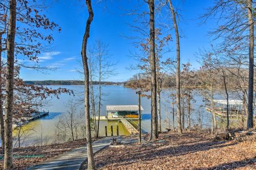 Lavonia Lake House with Private Dock and Bonfire! Lavonia Lake House with Private Dock and Bonfire!