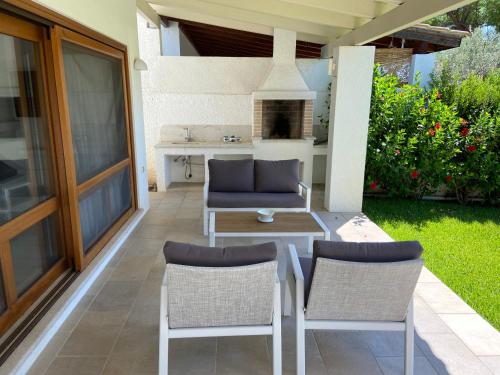 Iekārtas, VILLA 21 in Akti Idras (Argolis)