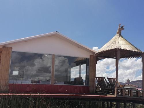 Gladis Titicaca lodge