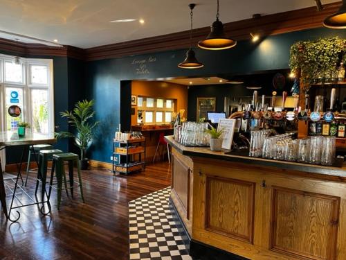 The Admiral Cunningham Hotel - image 2