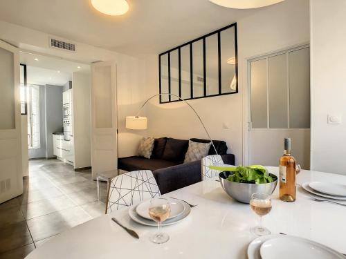 Nestor&Jeeves - BOW WINDOW BUFFA - City center - Very close beach, Nice (fotografie 7)