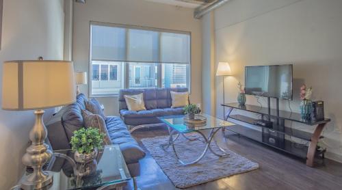 Midtown 1BR Fully Furnished Apartment - Great Location! apts in SoNo District