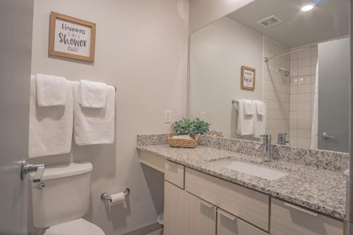 Two-Bedroom Apartment image 10