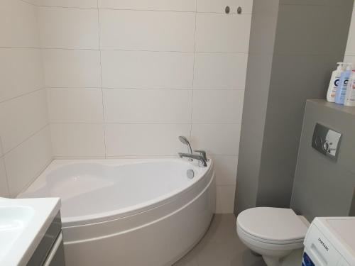 Caskada Modern Apartment 3 NOWY APARTAMENTOWIEC WINDA