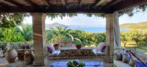 The Seacret Beachfront Villa gîte à louer Órmos Eleftherón