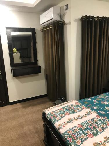Furnished Service Apartment
