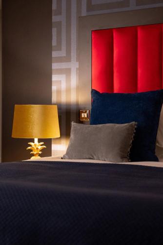 336266949 62 Castle Street Hotel