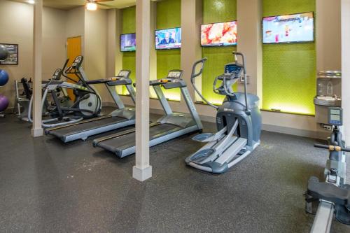 Frontdesk West 7th District Apts Fort Worth TX - main image