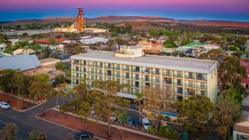 . The Plaza Hotel Kalgoorlie