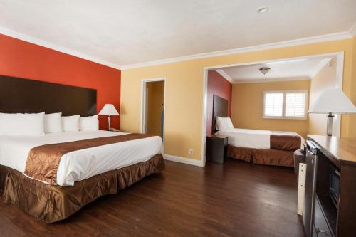 Americas Best Value Inn & Suites Anaheim