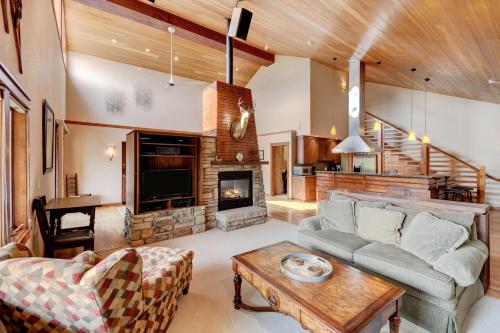 Luxury Penthouse P2 With Spectacular Views I Best Price I FREE Adventures Daily - Winter Park