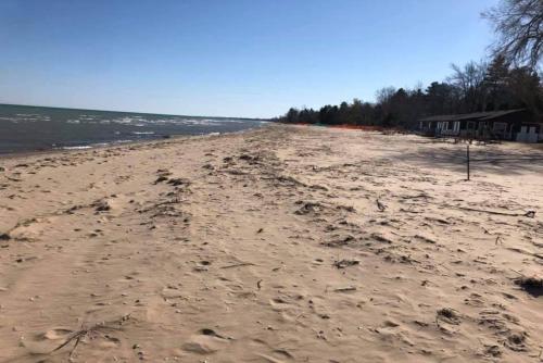 Sunrise Beach Oscoda @ Surfside