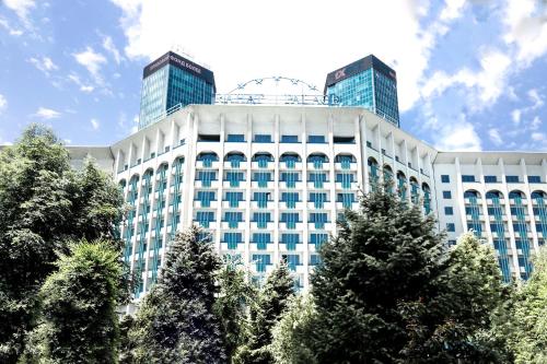 Eksterijer hotela, Rahat Palace Hotel in Almaty