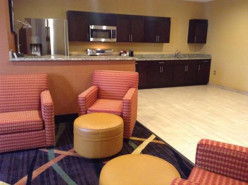 Best Western Plus Whitewater Inn - Hotel - Harrison