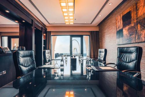 Business center, Amwaj Rotana Jumeirah Beach in Dubai