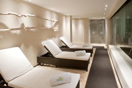 33631207 Casa Dann Carlton Hotel & SPA