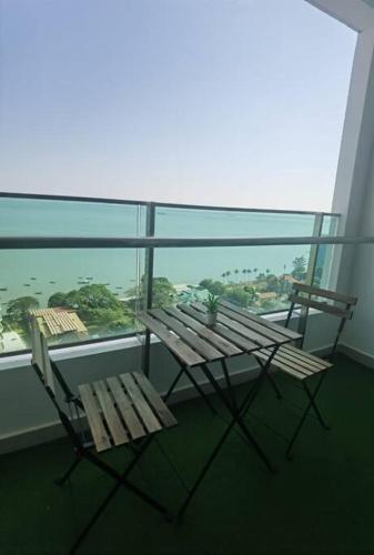 Mansion One Seaview Service Apartment X Gurney Geogetown