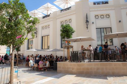 The Originals Boutique Grand Hôtel de la Gare Toulon - image 6