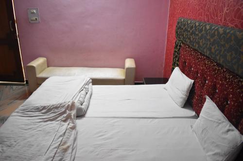 Hotel Satyam Dham By WB Inn