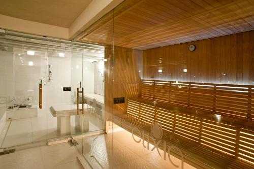 33633390 Casa Dann Carlton Hotel & SPA