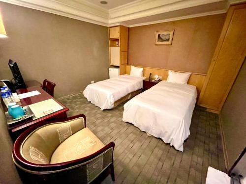 Standard Twin Room room in Meadow Hotel Taipei