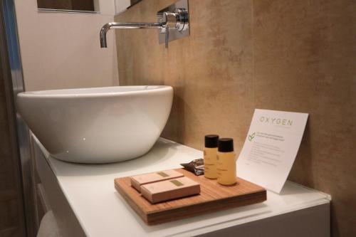 Oxygen Lifestyle Hotel/Helvetia Parco - image 13
