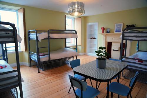 1 double bed, 3 bunk beds