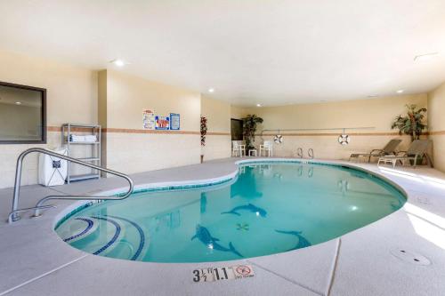 Comfort Inn & Suites Deming - image 8