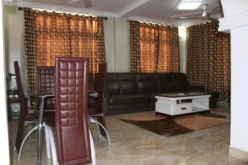 YEPON VILLA APARTMENTS