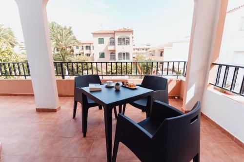 陽台/露台, 皇家生活風尚公寓 (Apartamentos Royal Life) in 馬洪