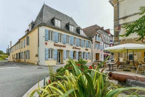 Logis Hotel le Commerce Navarrenx