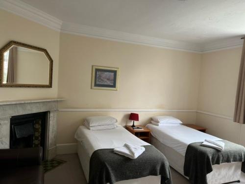 The Admiral Cunningham Hotel Room Type - Standard Twin Room