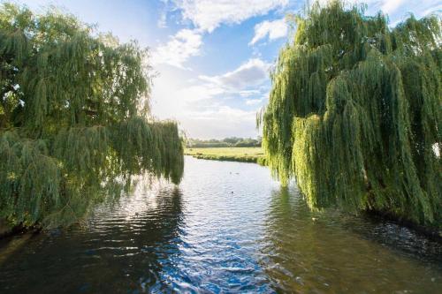 The Stables, relax in 5 star style and comfort with lovely walks all around