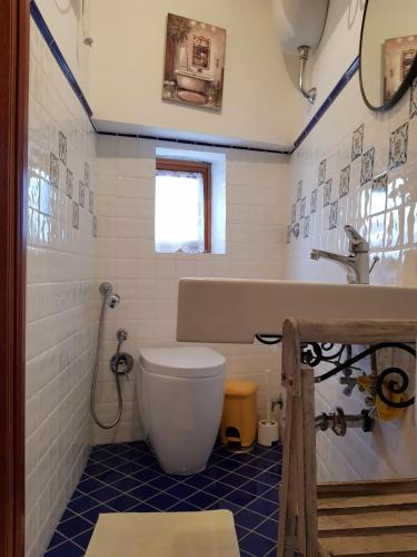 Bathroom, Maison Dina in Collepardo