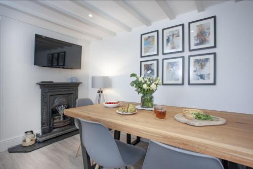 Létesítmények, Birdcage Cottage, Kingsand in Cawsand