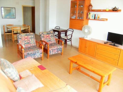 Apartment with Sea View image 9