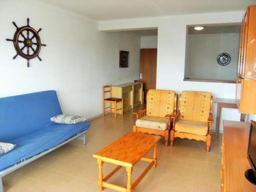 Apartment with Sea View image 9