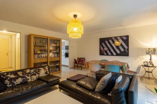 Charmante maison à Onet, parking privé et piscine gîte à louer Sébazac-Concourès